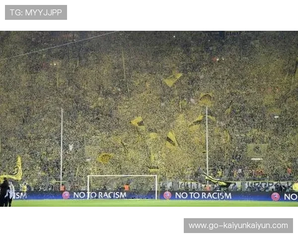 欧冠球迷文化：附加赛球票销售火爆场景